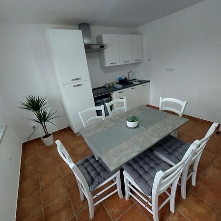 Apartma Sandi Шентиль Екстер'єр фото
